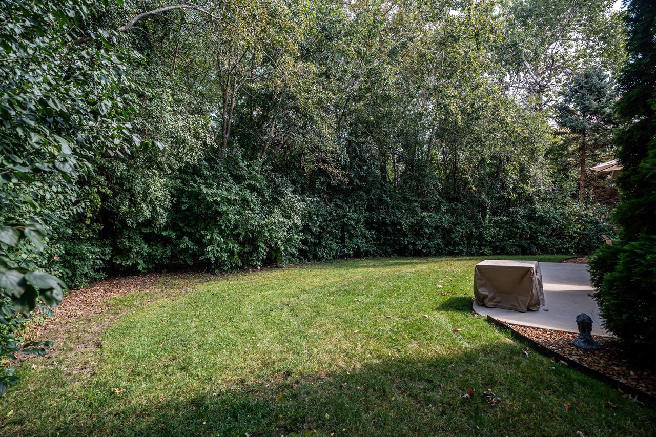 8542 West Red Wing DRIVE