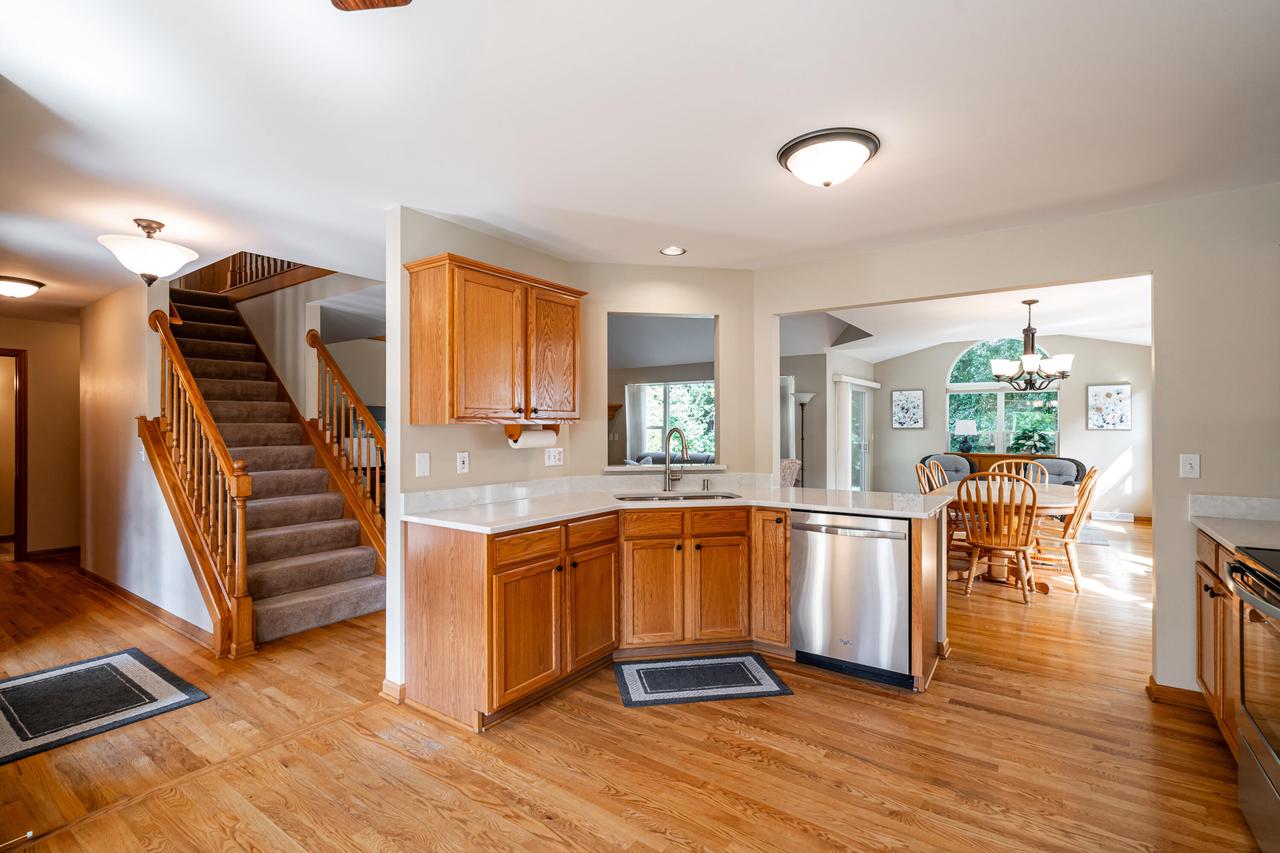 8542 West Red Wing DRIVE