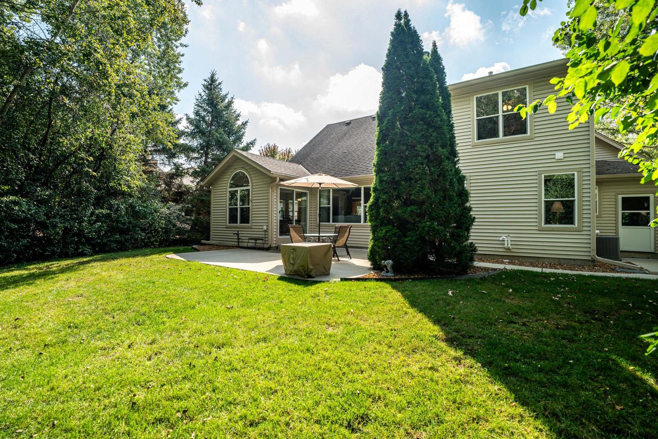 8542 West Red Wing DRIVE