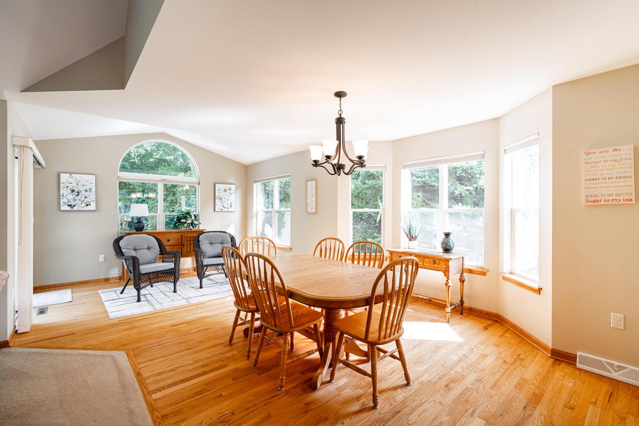 8542 West Red Wing DRIVE