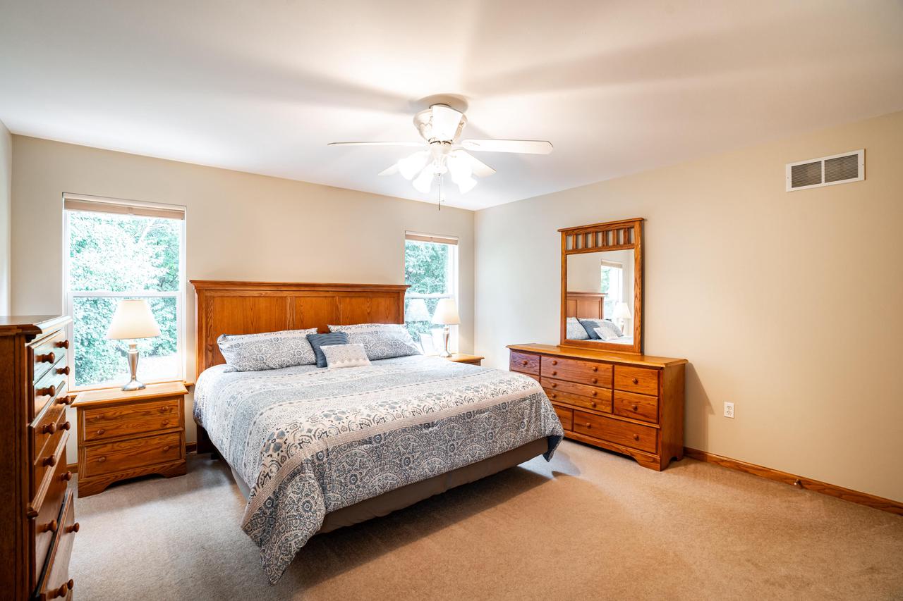 8542 West Red Wing DRIVE