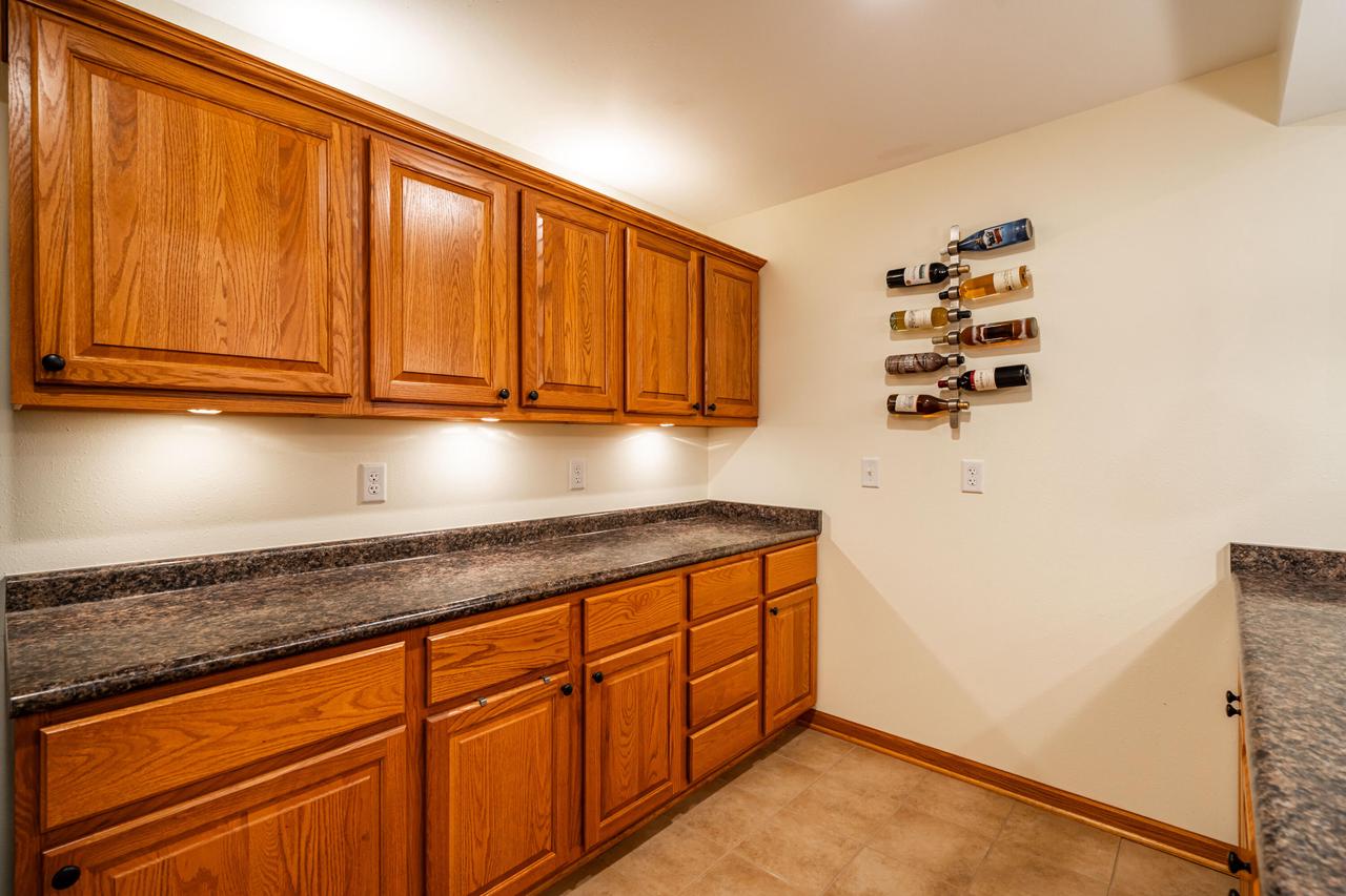 8542 West Red Wing DRIVE