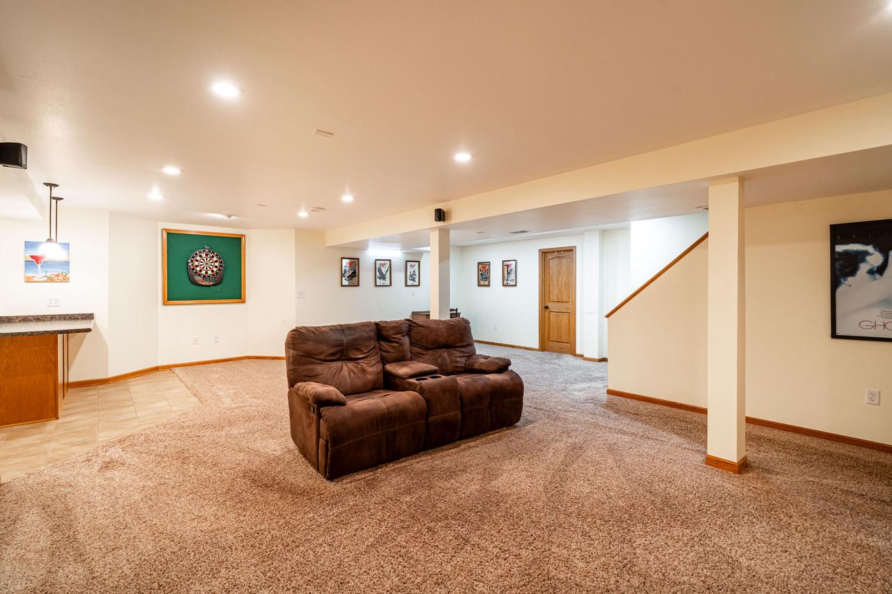 8542 West Red Wing DRIVE