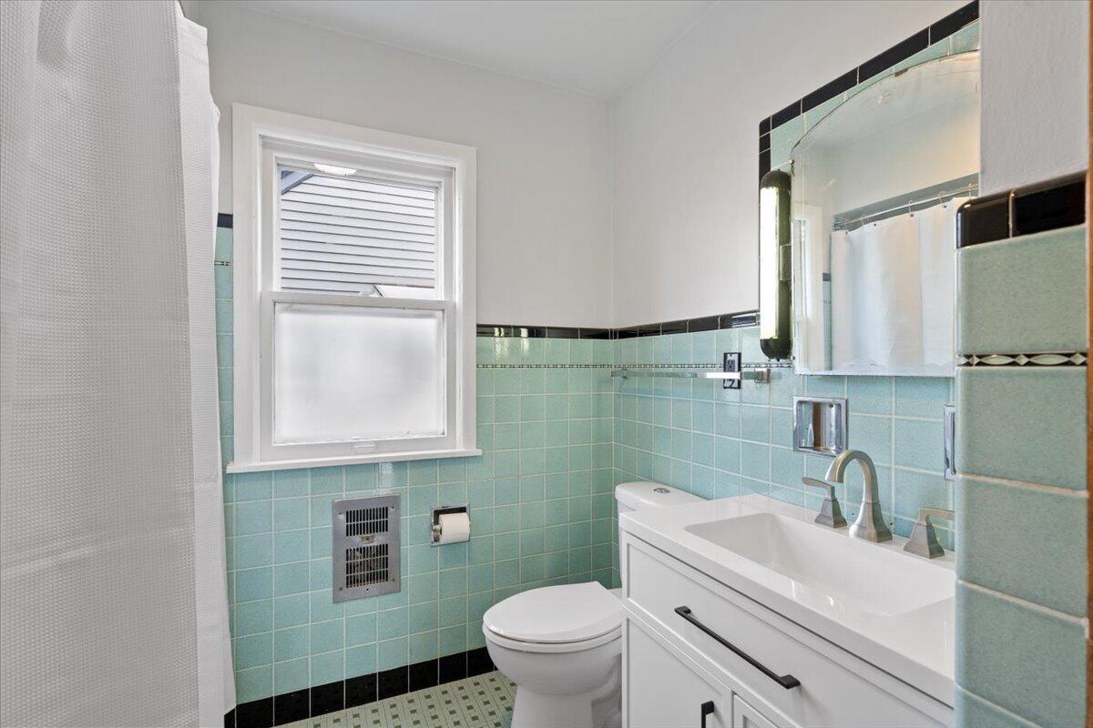 1347 South 107th STREET