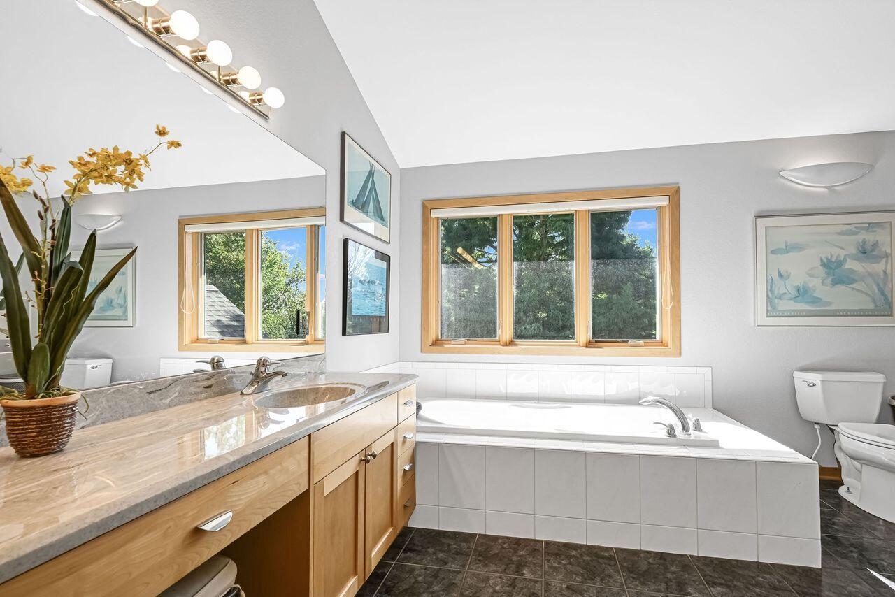 13615 West Deer Park DRIVE