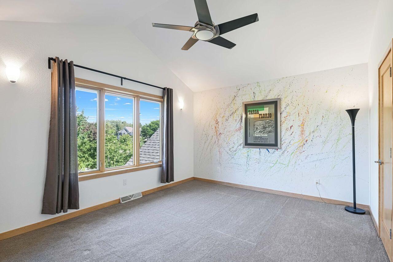 13615 West Deer Park DRIVE