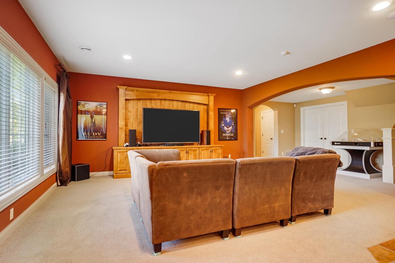 W207N5558 Carters Crossing CIRCLE