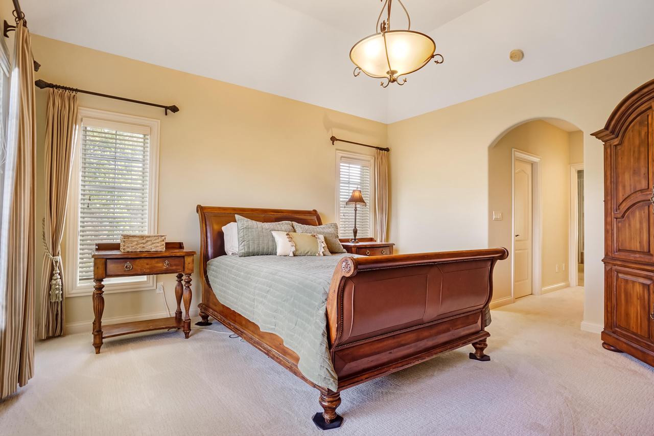 W207N5558 Carters Crossing CIRCLE