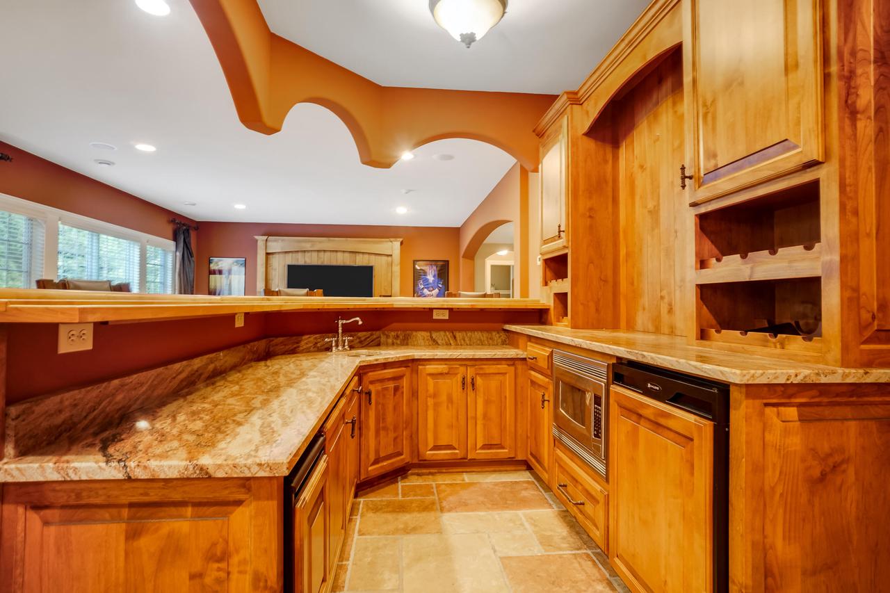 W207N5558 Carters Crossing CIRCLE