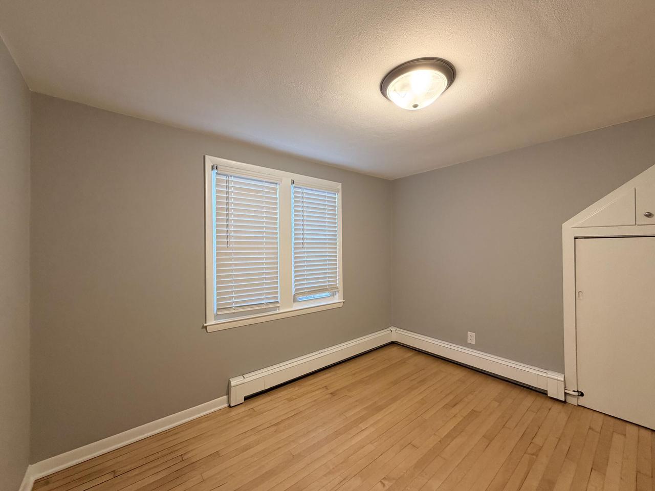 1522 South Sunny Slope ROAD