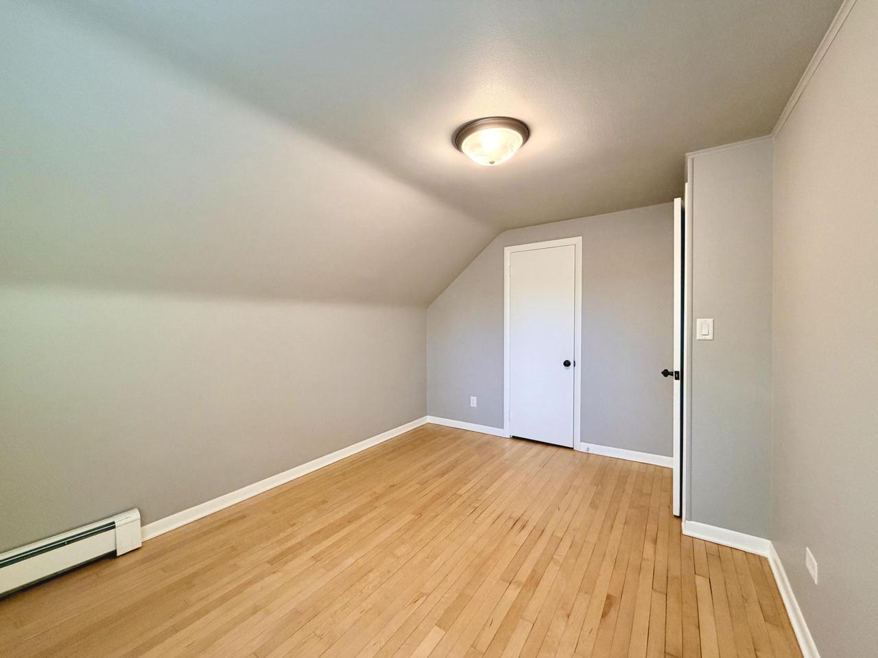 1522 South Sunny Slope ROAD