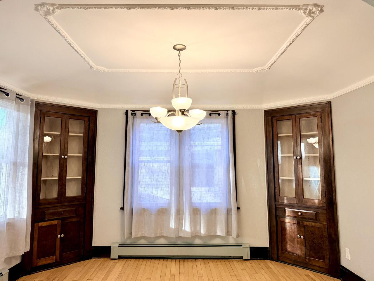 1522 South Sunny Slope ROAD