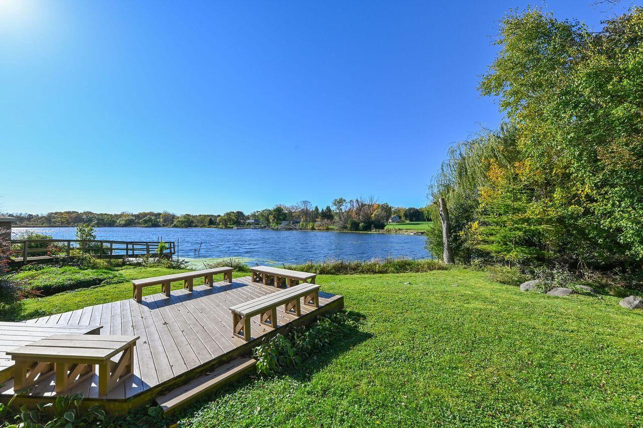 5611 South Kurtz ROAD