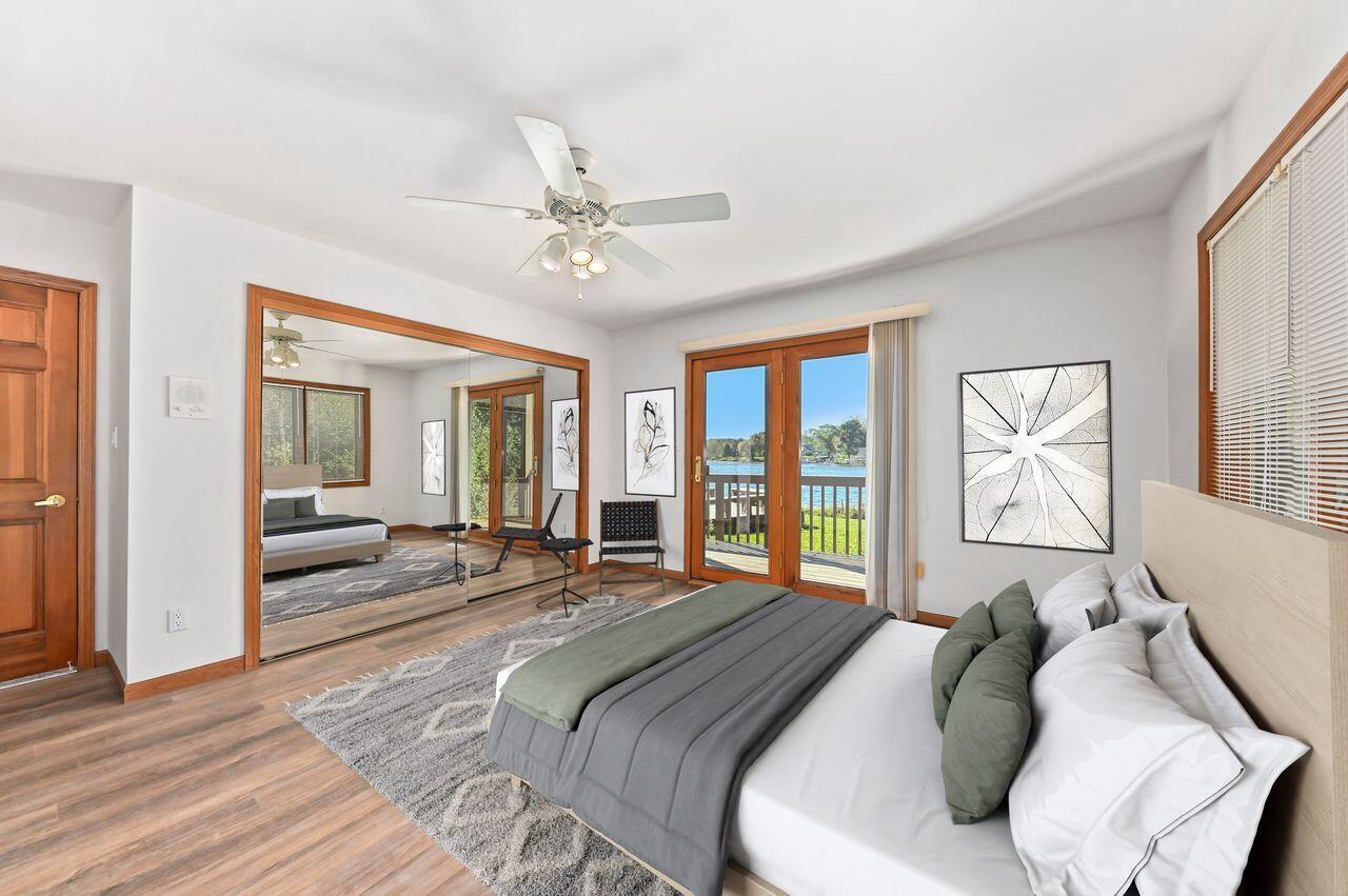 5611 South Kurtz ROAD