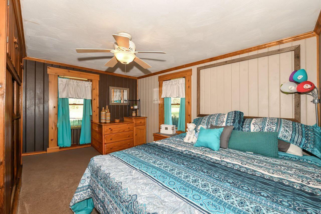 W179S8246 Pioneer DRIVE