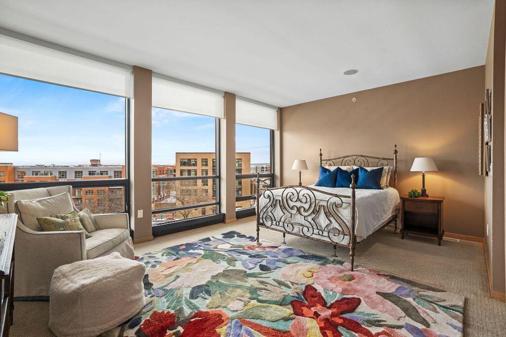 311 East Erie STREET 425