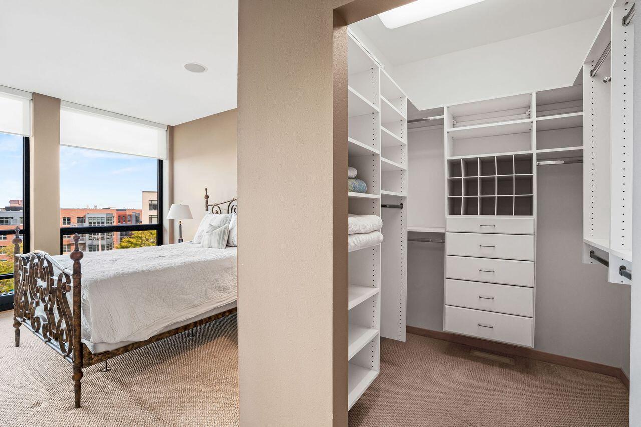 311 East Erie STREET 425