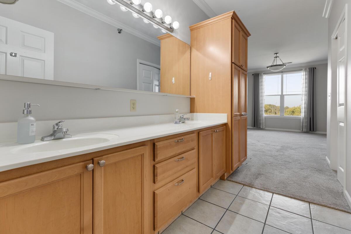 6995 South Riverwood BOULEVARD S-301