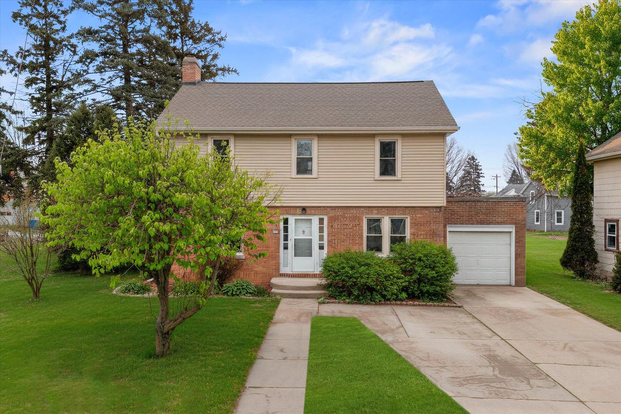 125 Cherry STREET