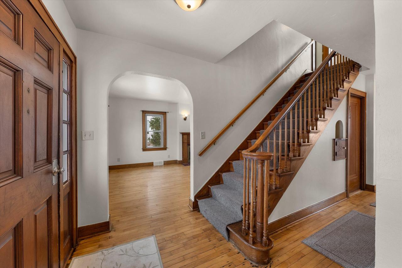 125 Cherry STREET