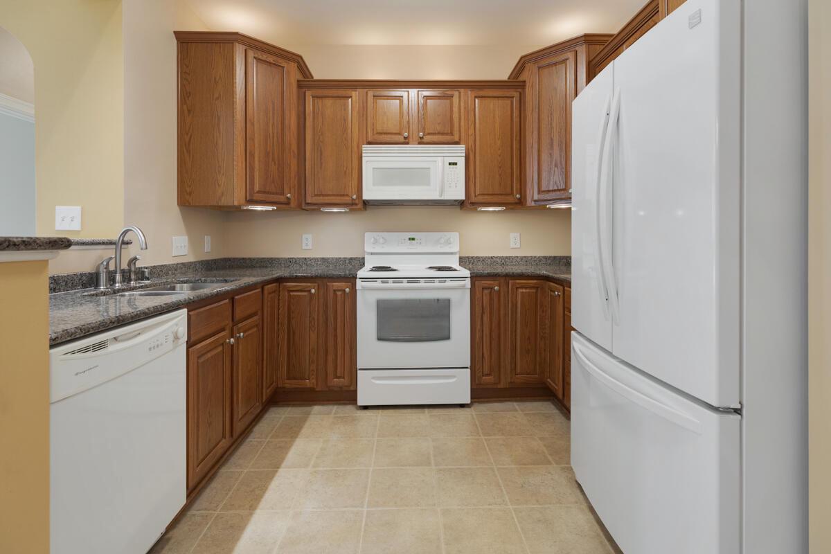 2620 West Colonial Woods DRIVE