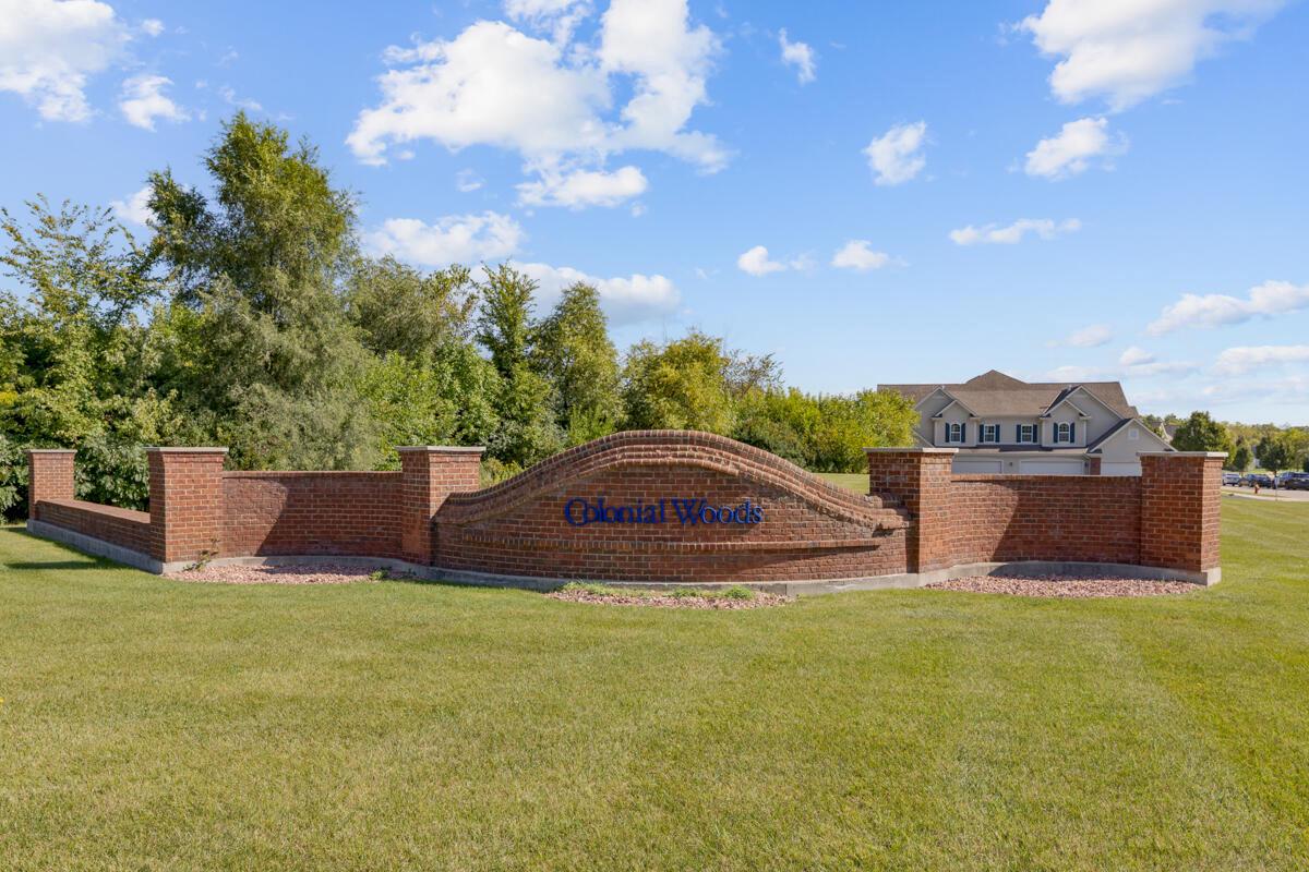 2620 West Colonial Woods DRIVE