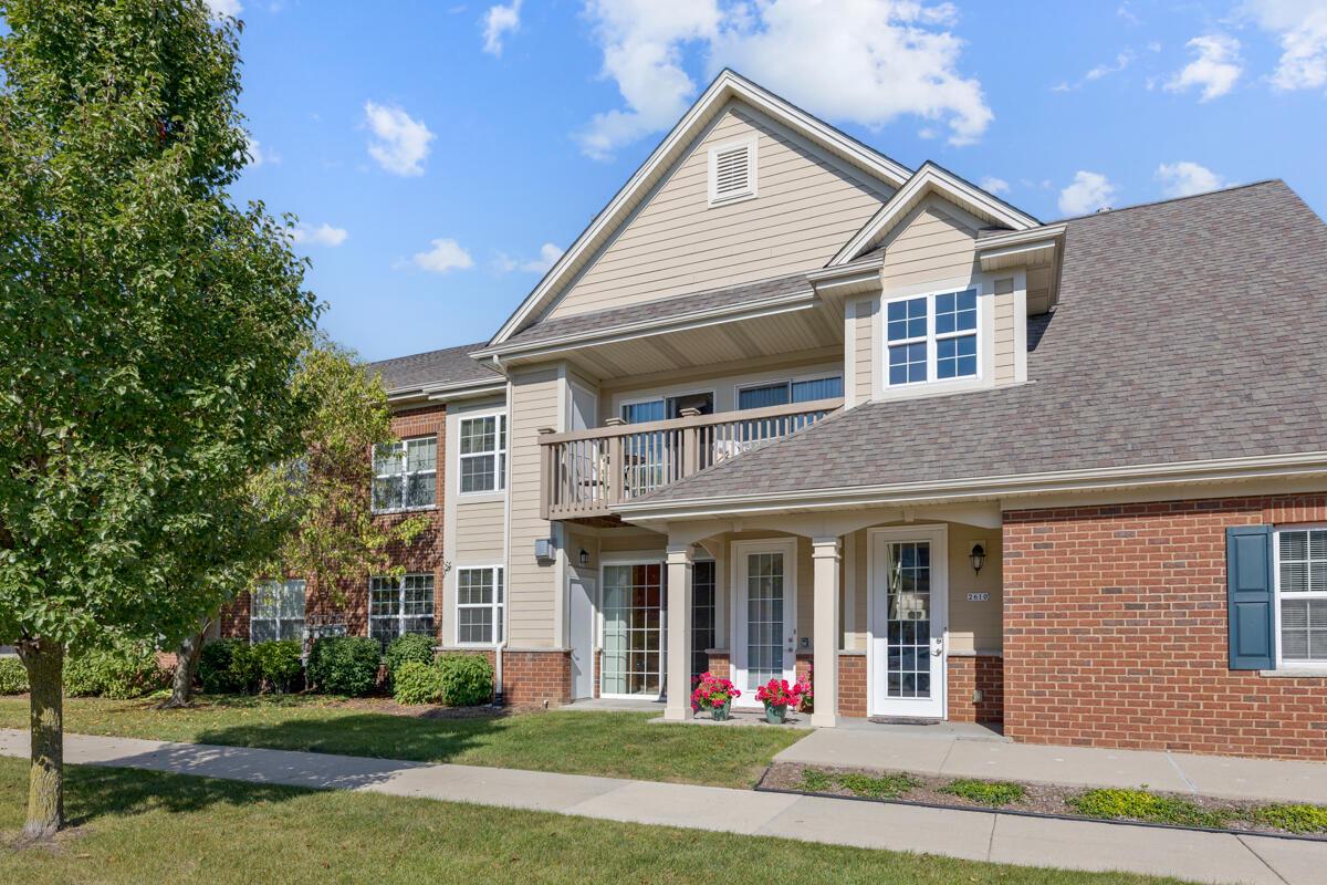 2620 West Colonial Woods DRIVE