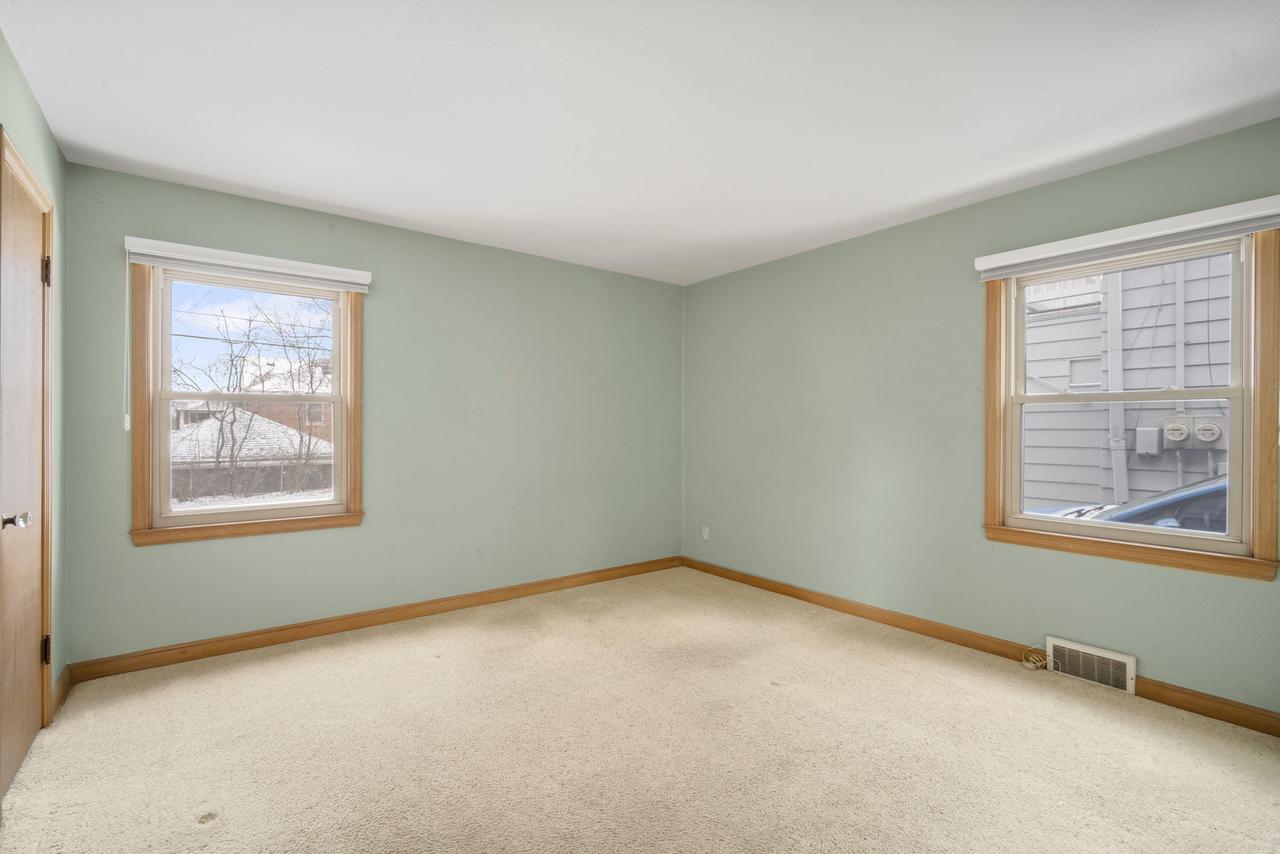 2975 North 69th STREET