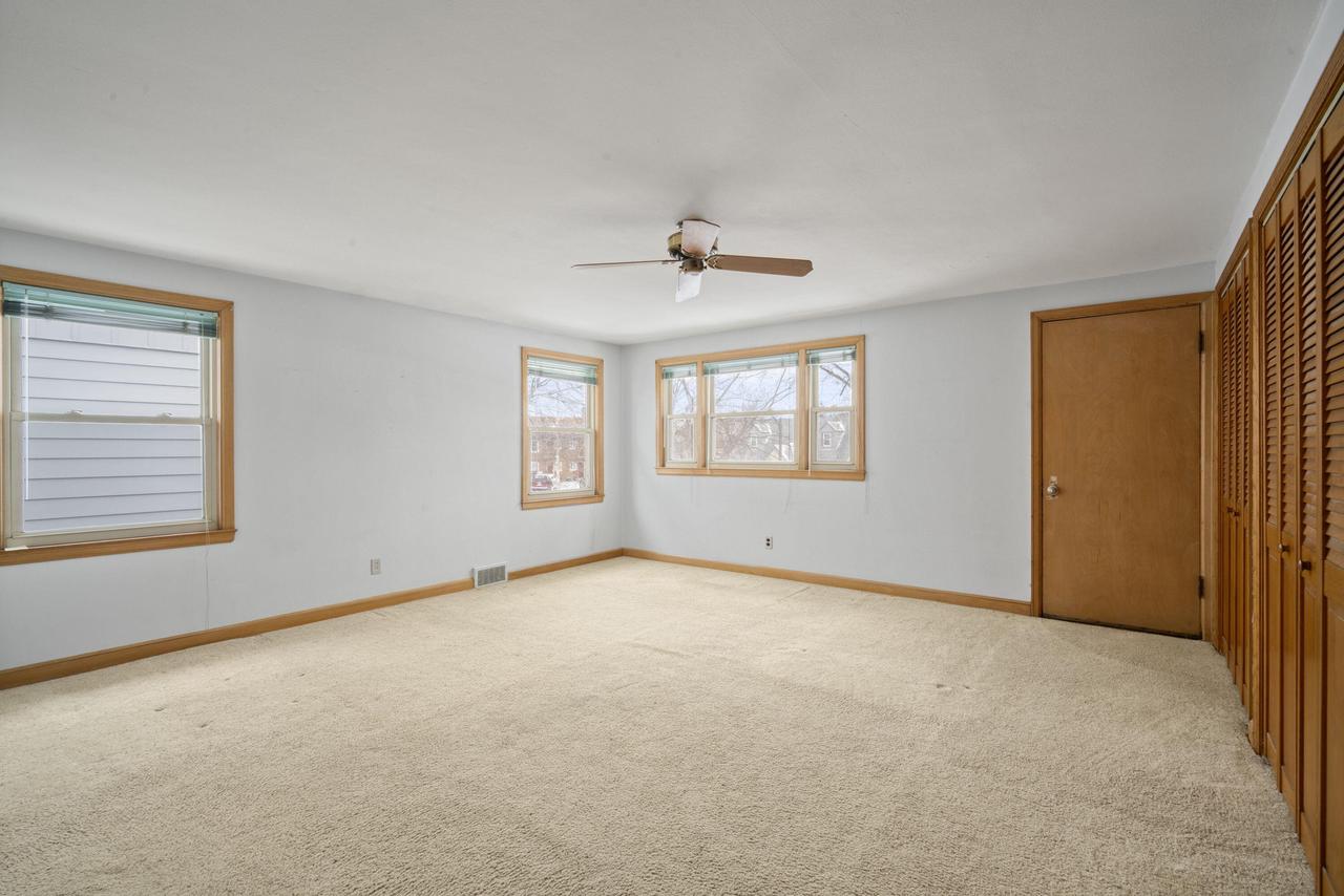 2975 North 69th STREET