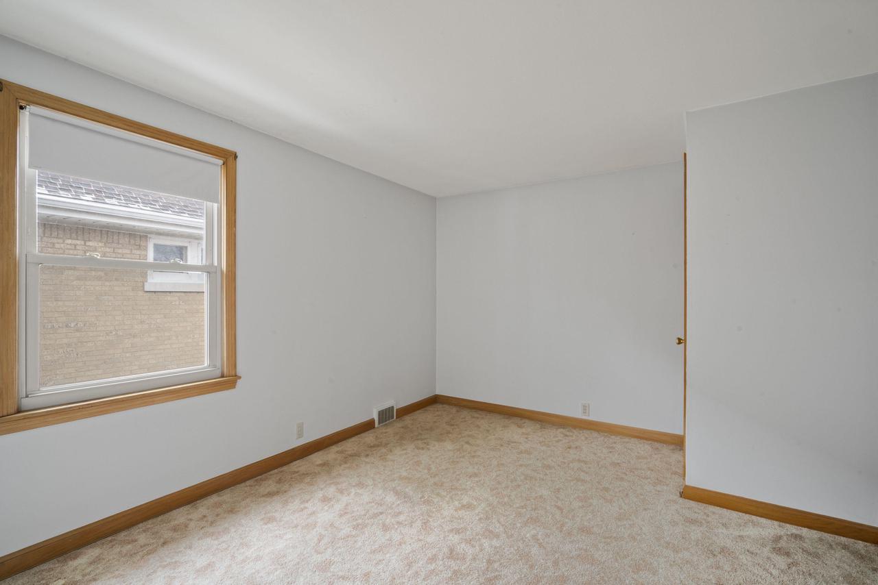 2975 North 69th STREET