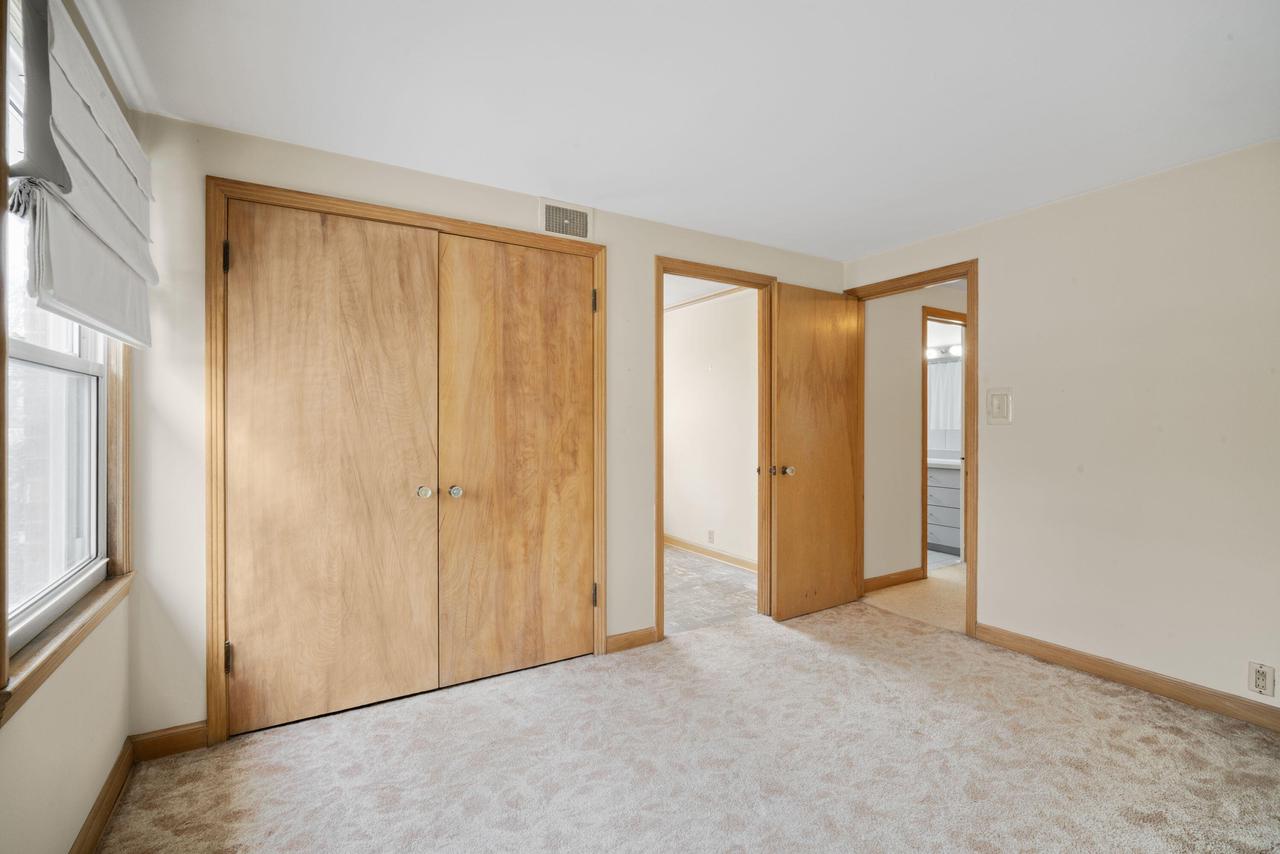 2975 North 69th STREET