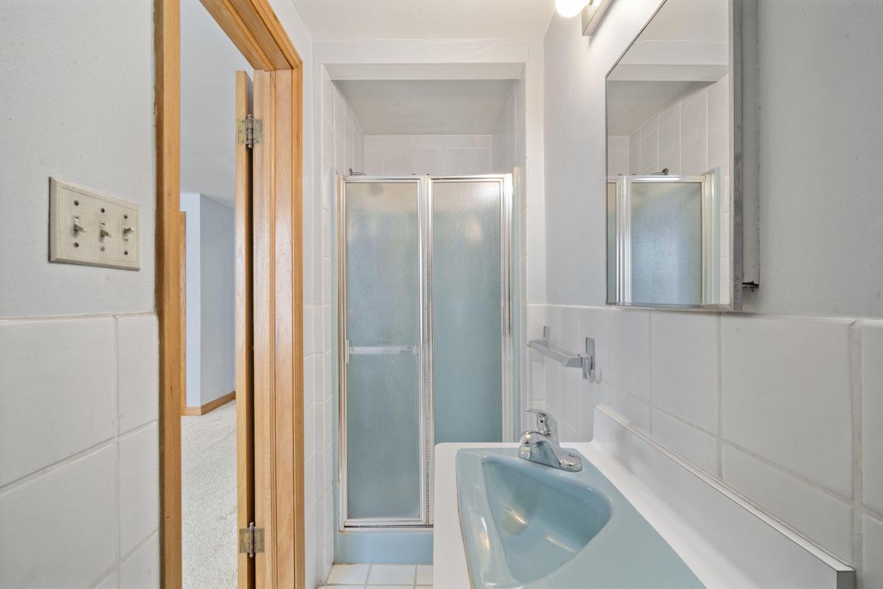 2975 North 69th STREET
