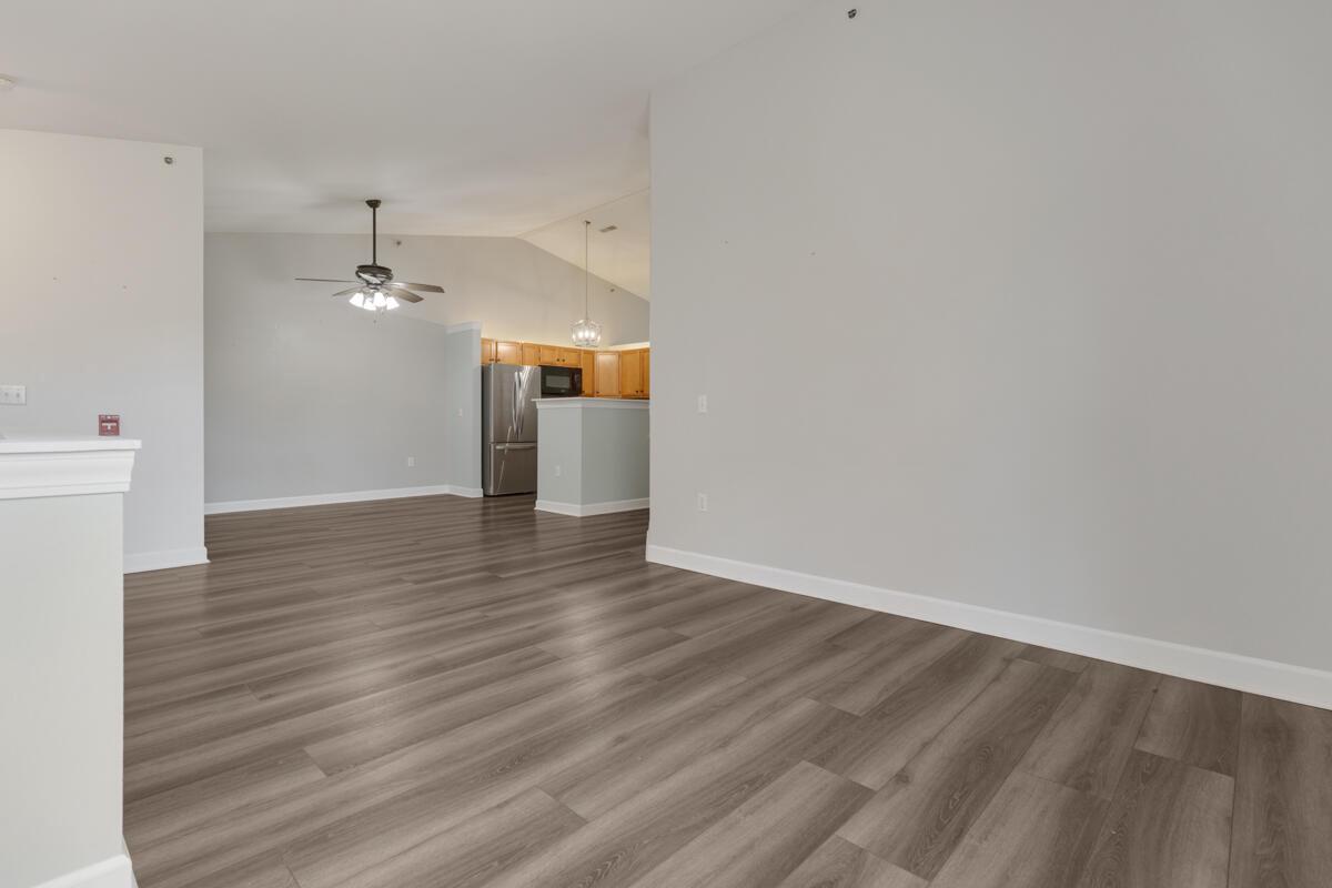 S77W19599 Lakewood DRIVE