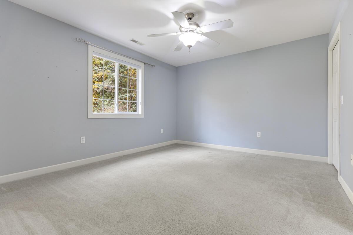 S77W19599 Lakewood DRIVE