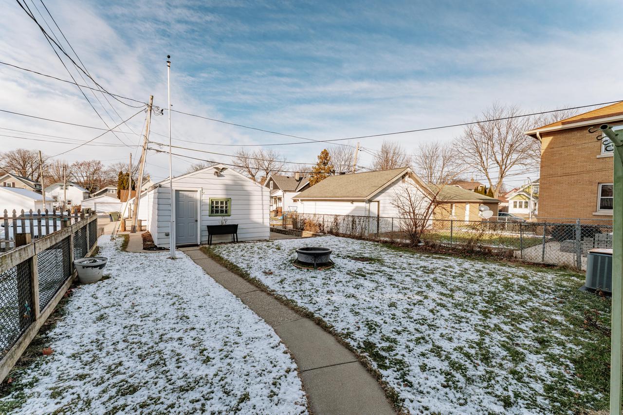 2013 South 77th STREET