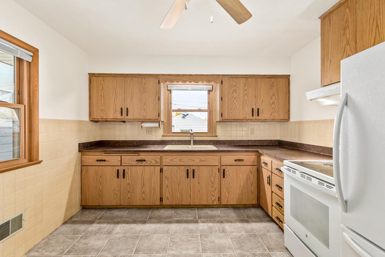 2013 South 77th STREET