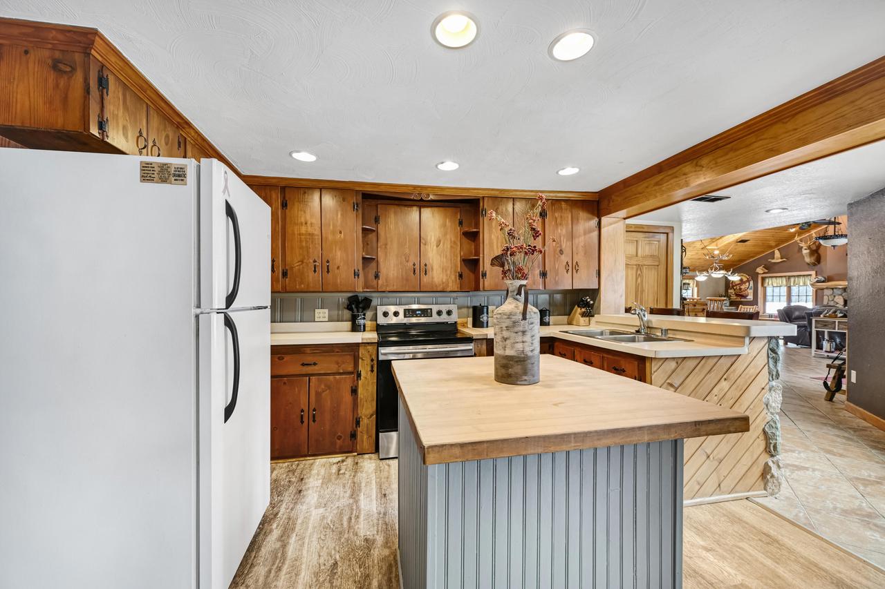 W179S8246 Pioneer DRIVE