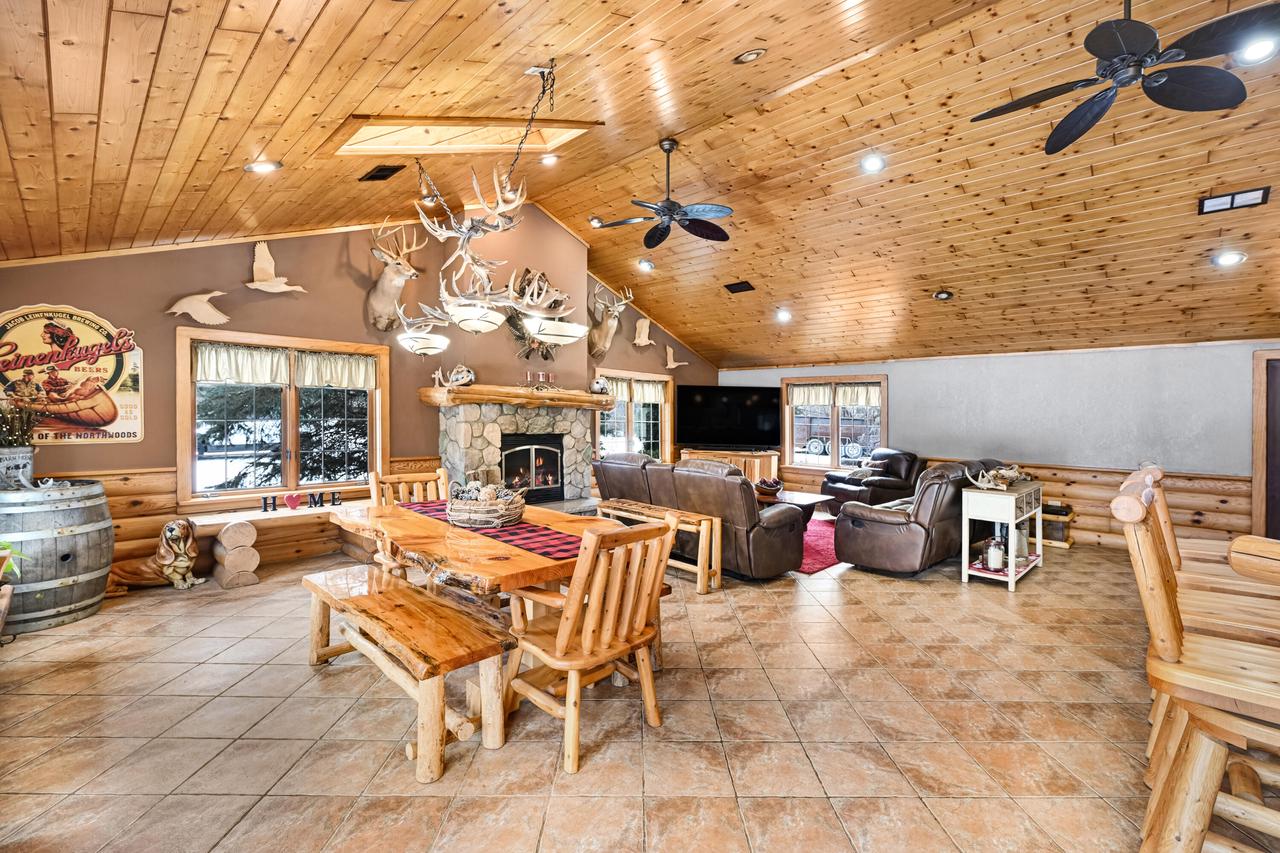 W179S8246 Pioneer DRIVE