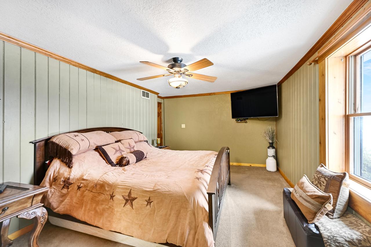 W179S8246 Pioneer DRIVE