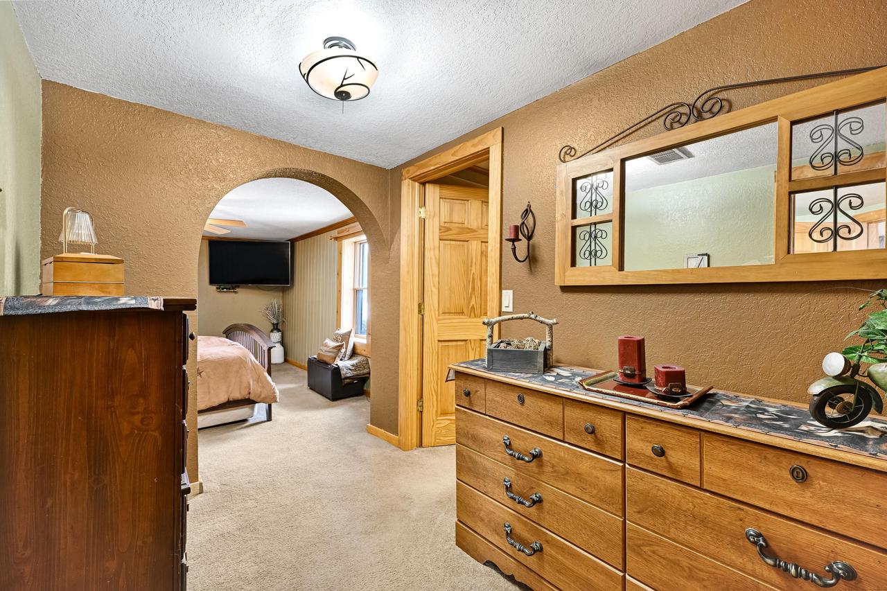 W179S8246 Pioneer DRIVE