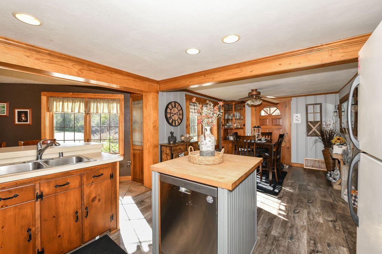 W179S8246 Pioneer DRIVE