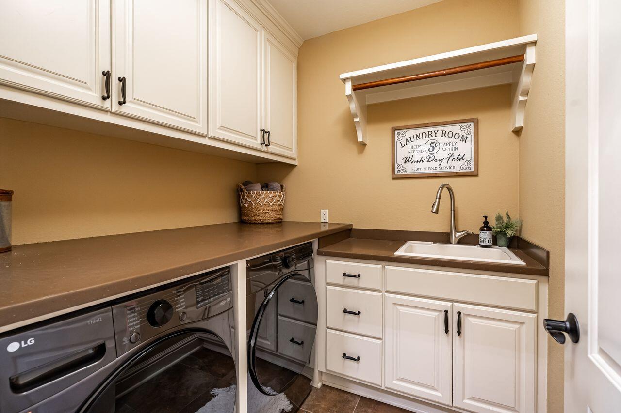 631 Stepping Stone WAY