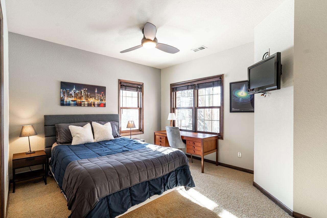 631 Stepping Stone WAY