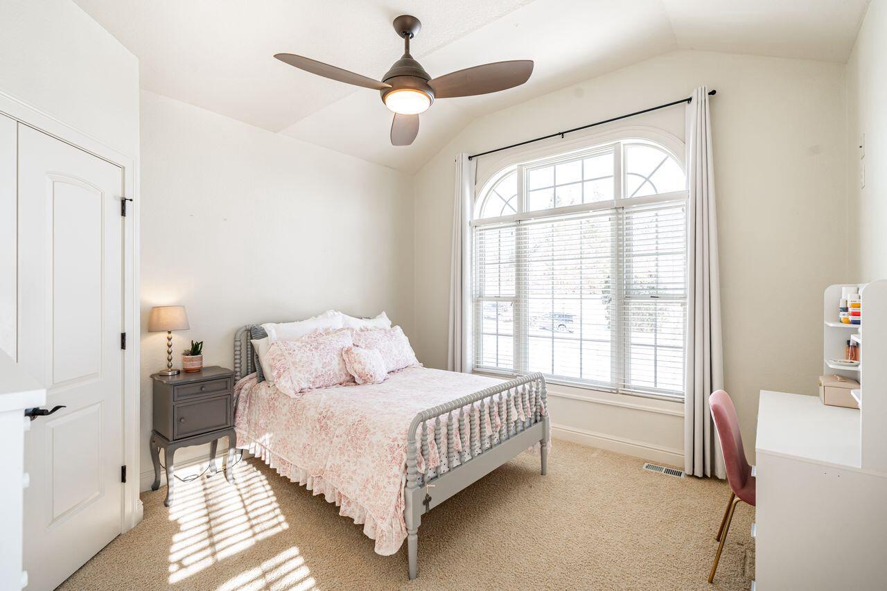 631 Stepping Stone WAY