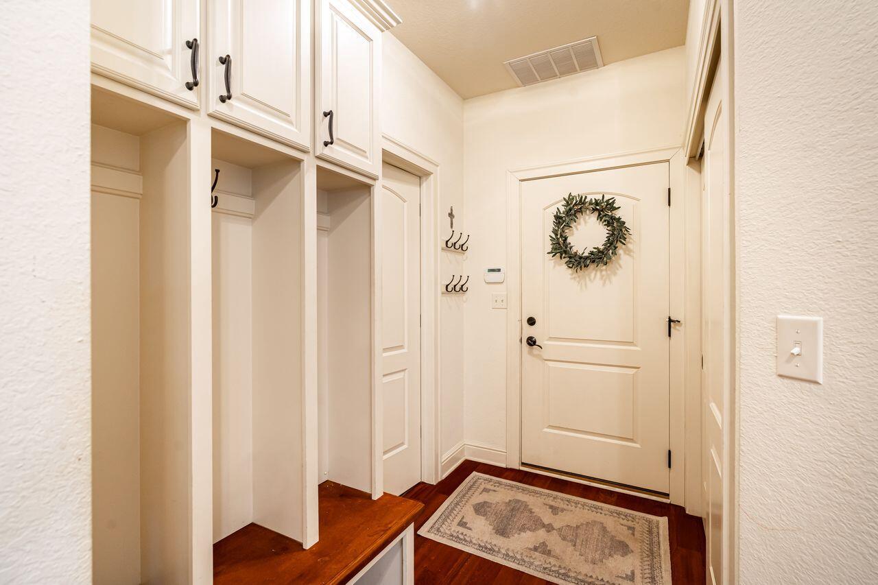 631 Stepping Stone WAY