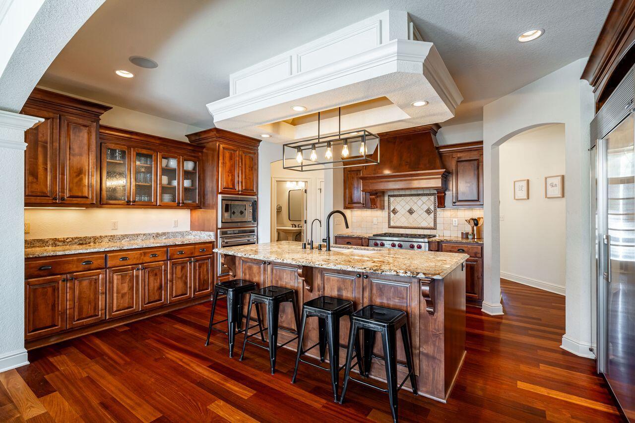 631 Stepping Stone WAY