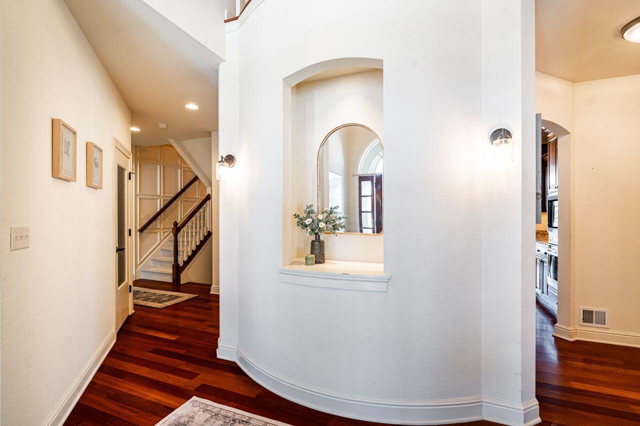 631 Stepping Stone WAY