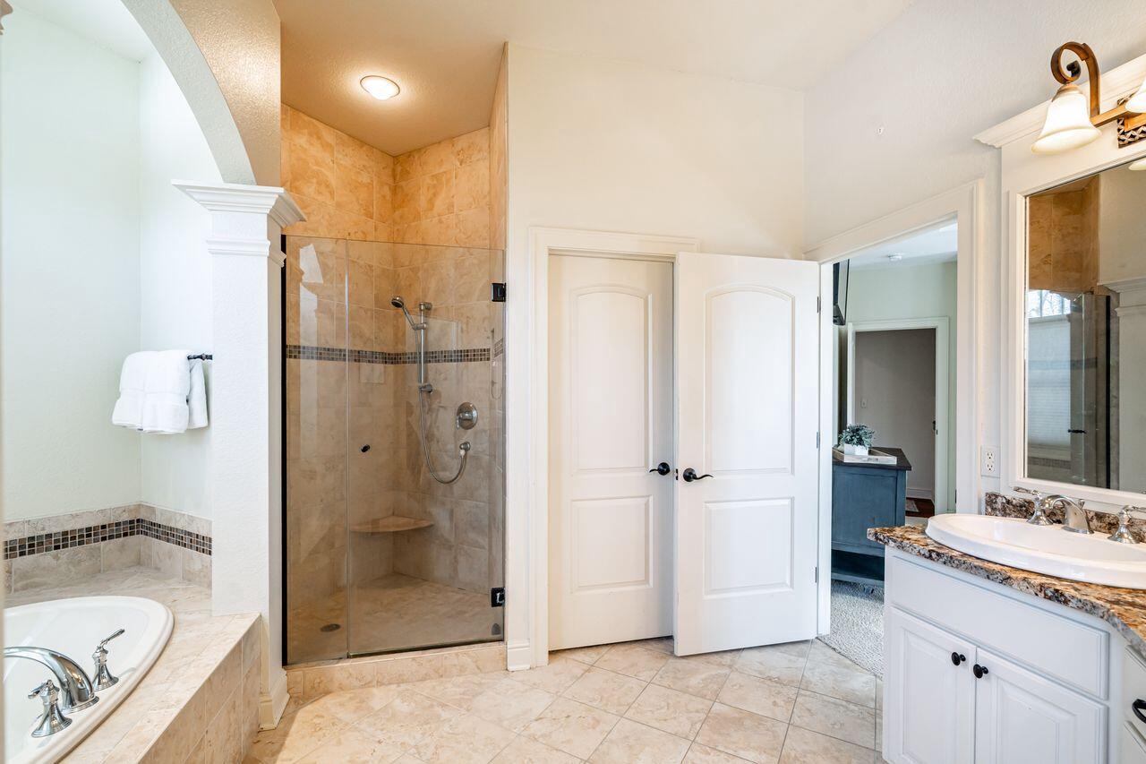 631 Stepping Stone WAY