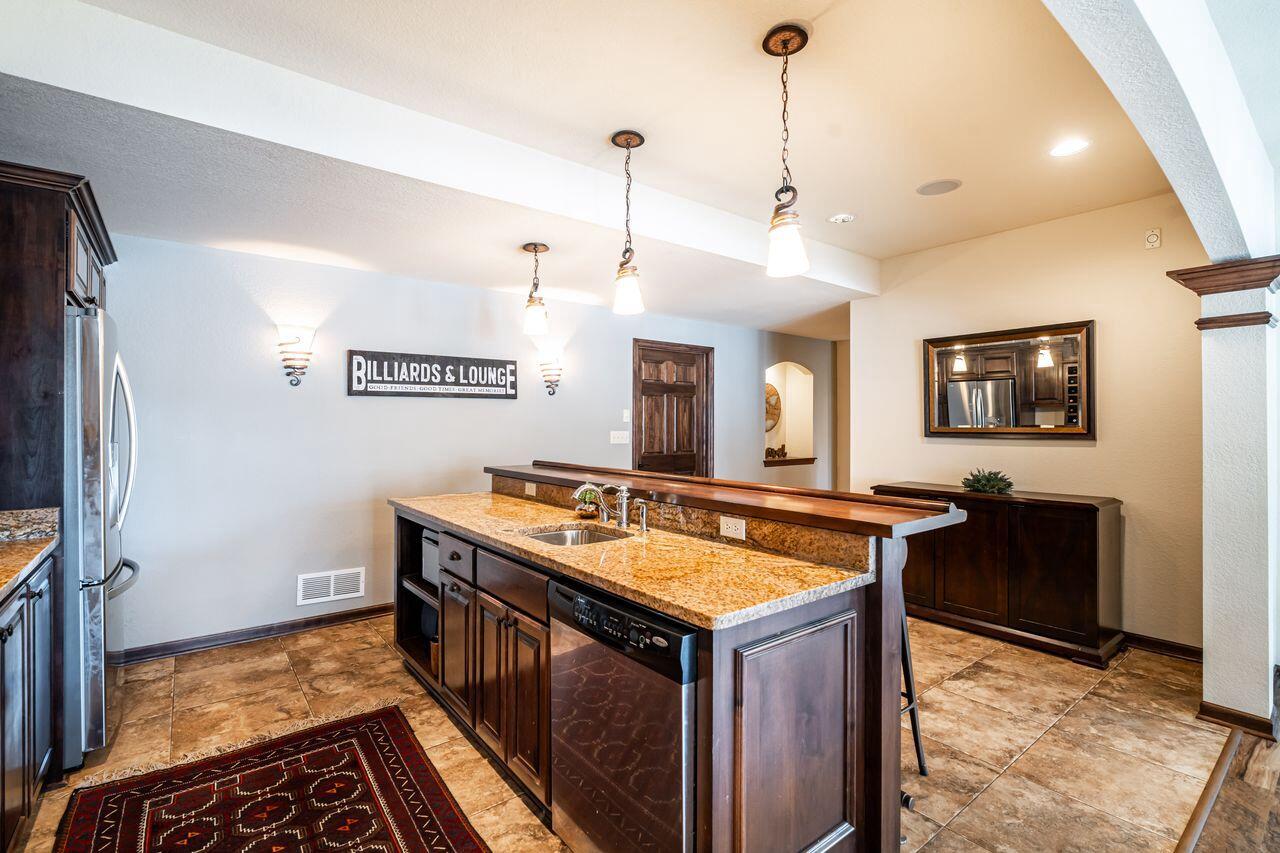 631 Stepping Stone WAY