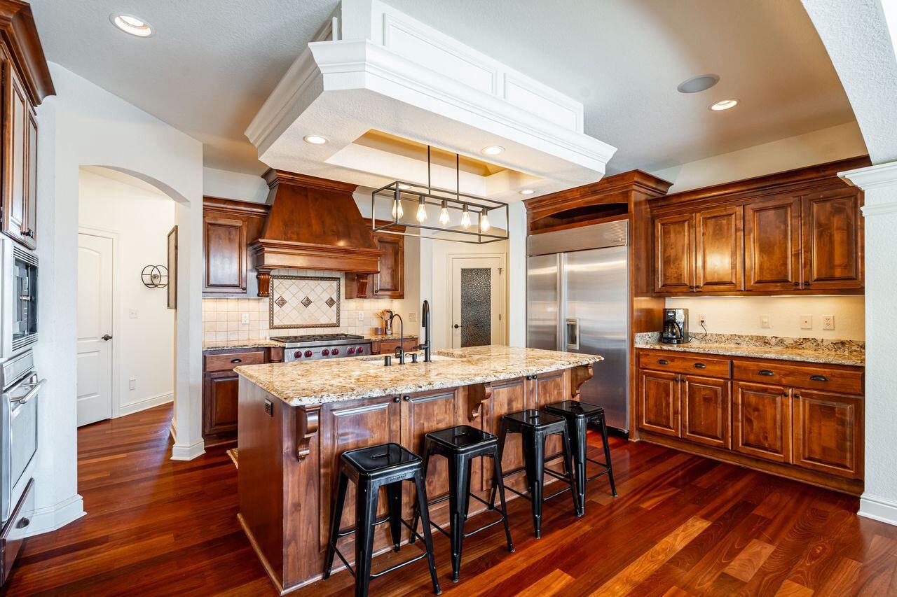 631 Stepping Stone WAY